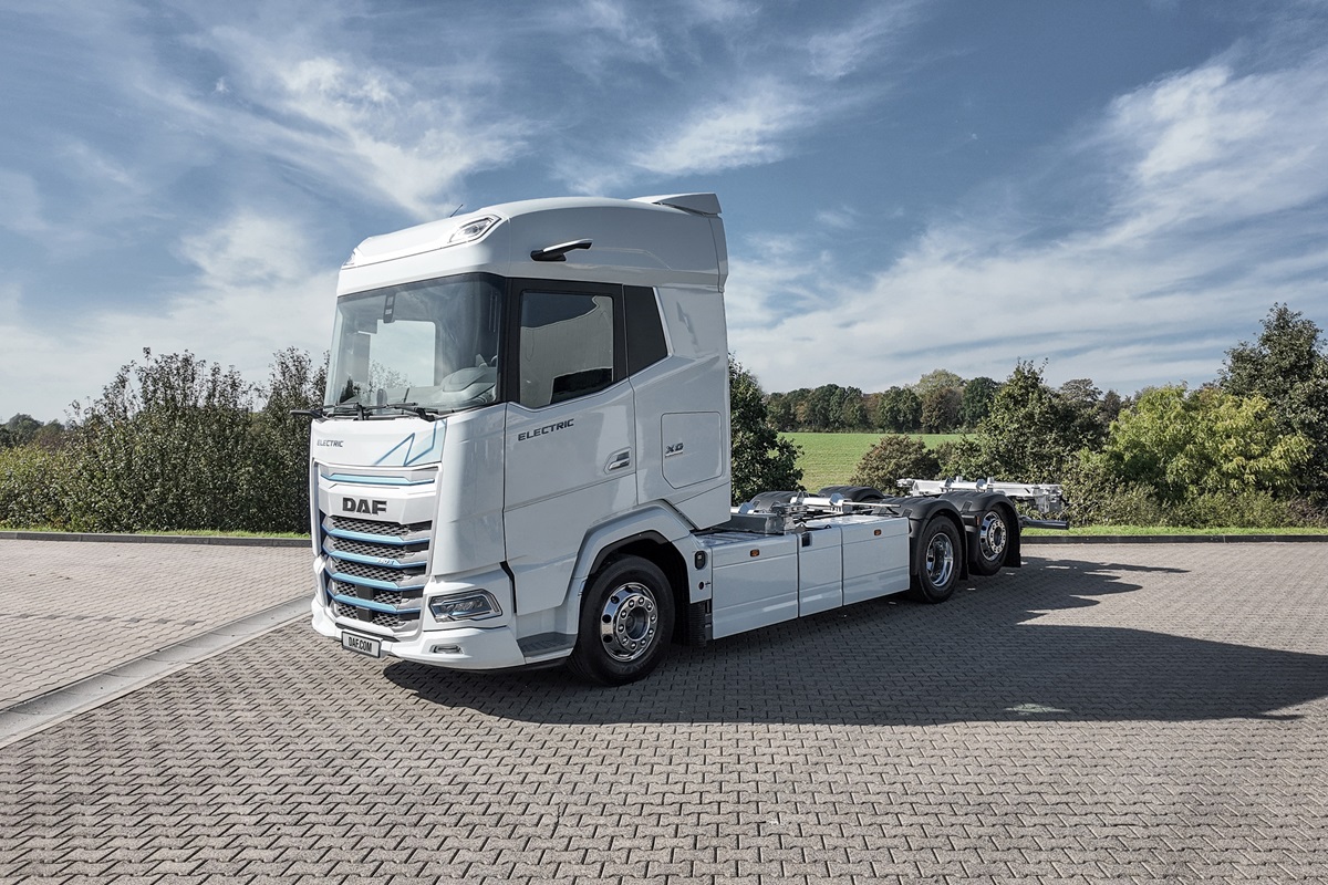 DAF-XG-350-Electric-6x2-FAN-BDF