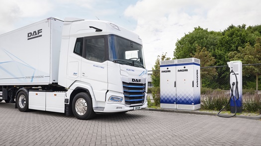 PACCAR-Power-Solutions-Ladestation