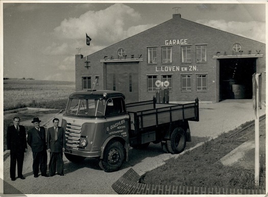 DAFLoven100 jaarPand Schelsberg met van links naar rechts Wim Leo sr en Joseph Loven
