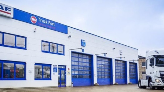 Truck Port Hamburg-Hannover